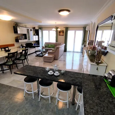 Aljamar 3b Apartment *